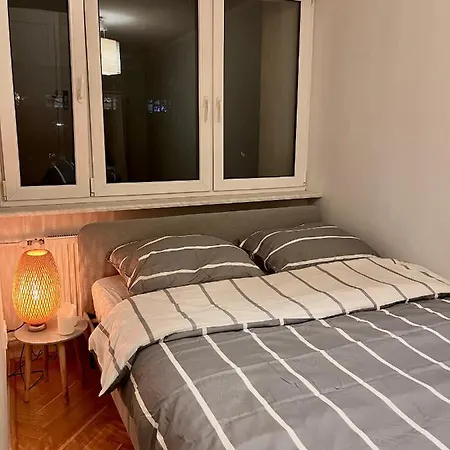 Apartament Klimatyczne Mieszkanie Blisko Centrum Warszawa